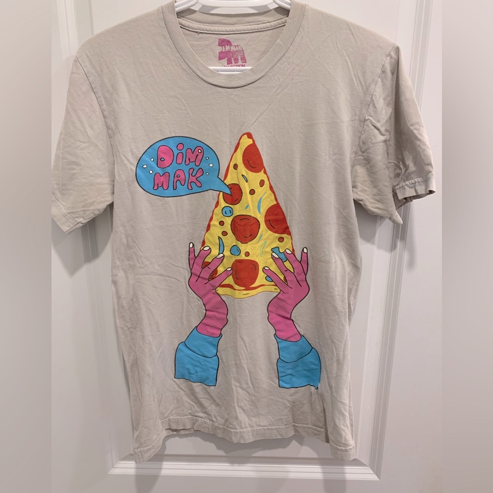 RARE! Vintage Dim Mak graphic pizza shirt. 🍕